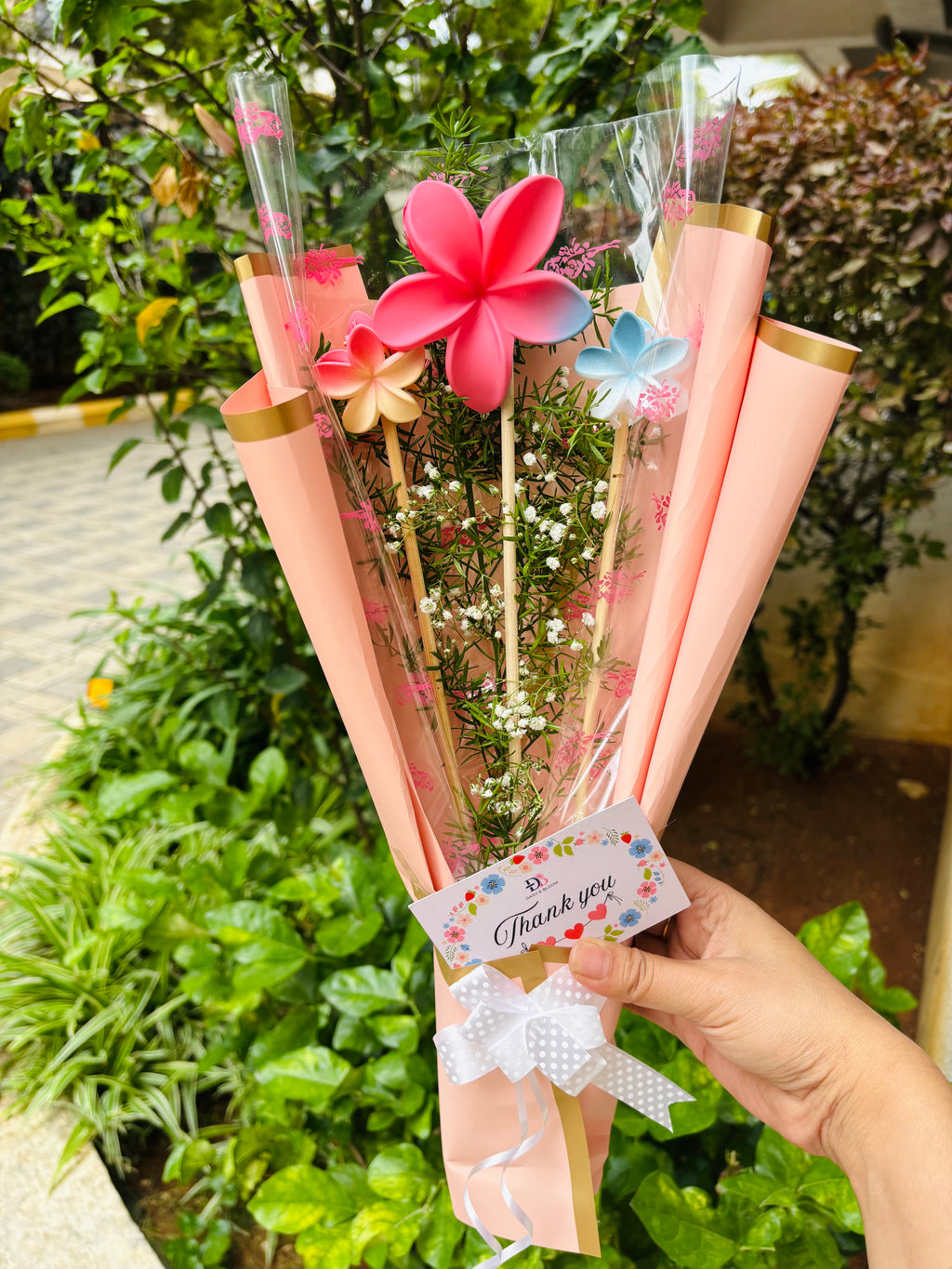 Trending Flower Hair Claw Clip Clutches Bouquet