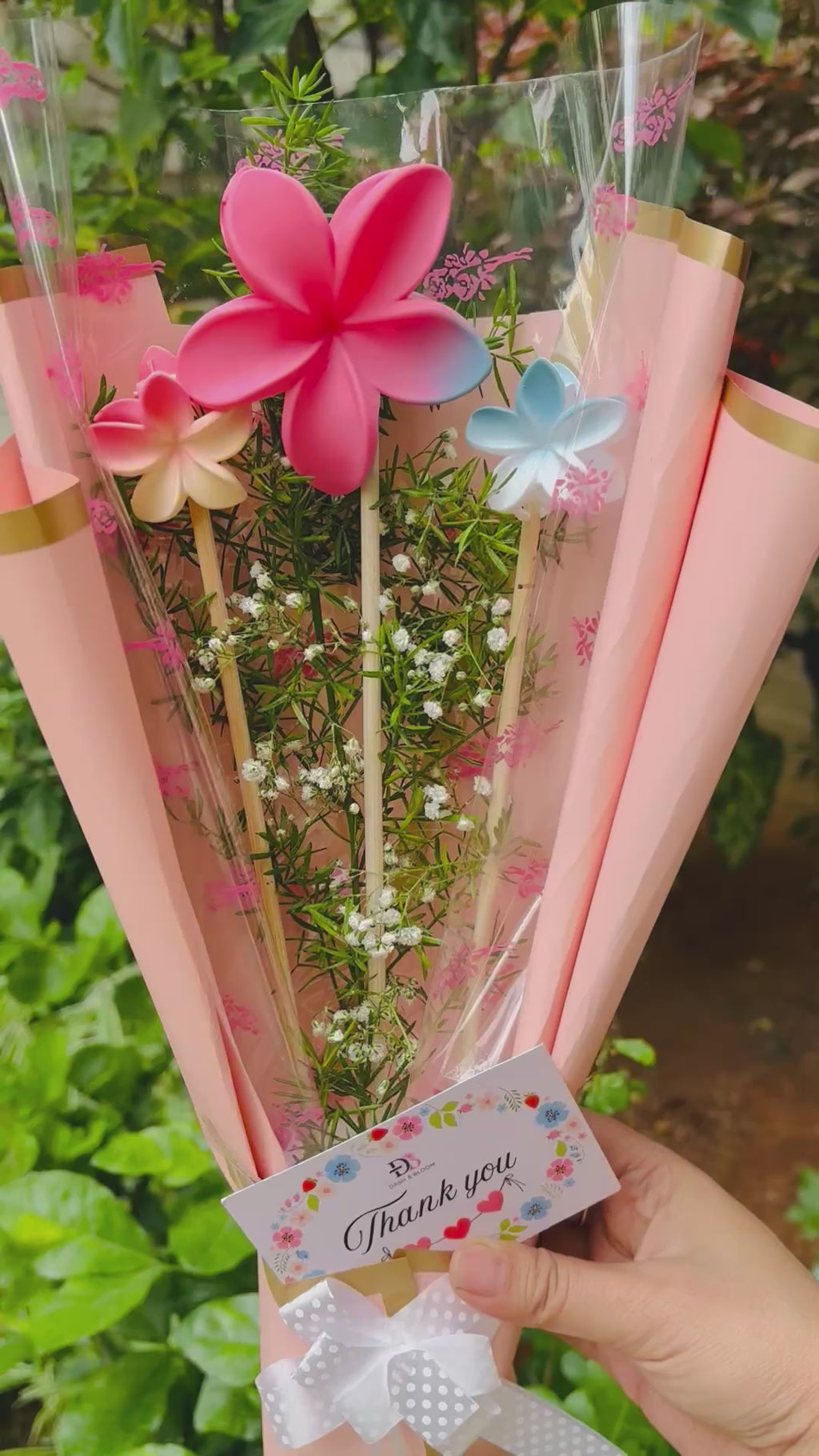 Trending Flower Hair Claw Clip Clutches Bouquet